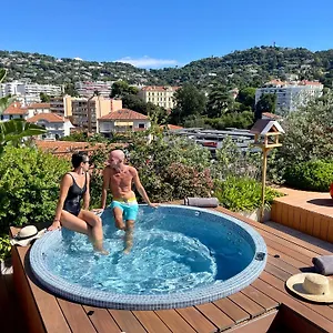 מלון Western Premier Le Patio Des Artistes Wellness Jacuzzi, קאן