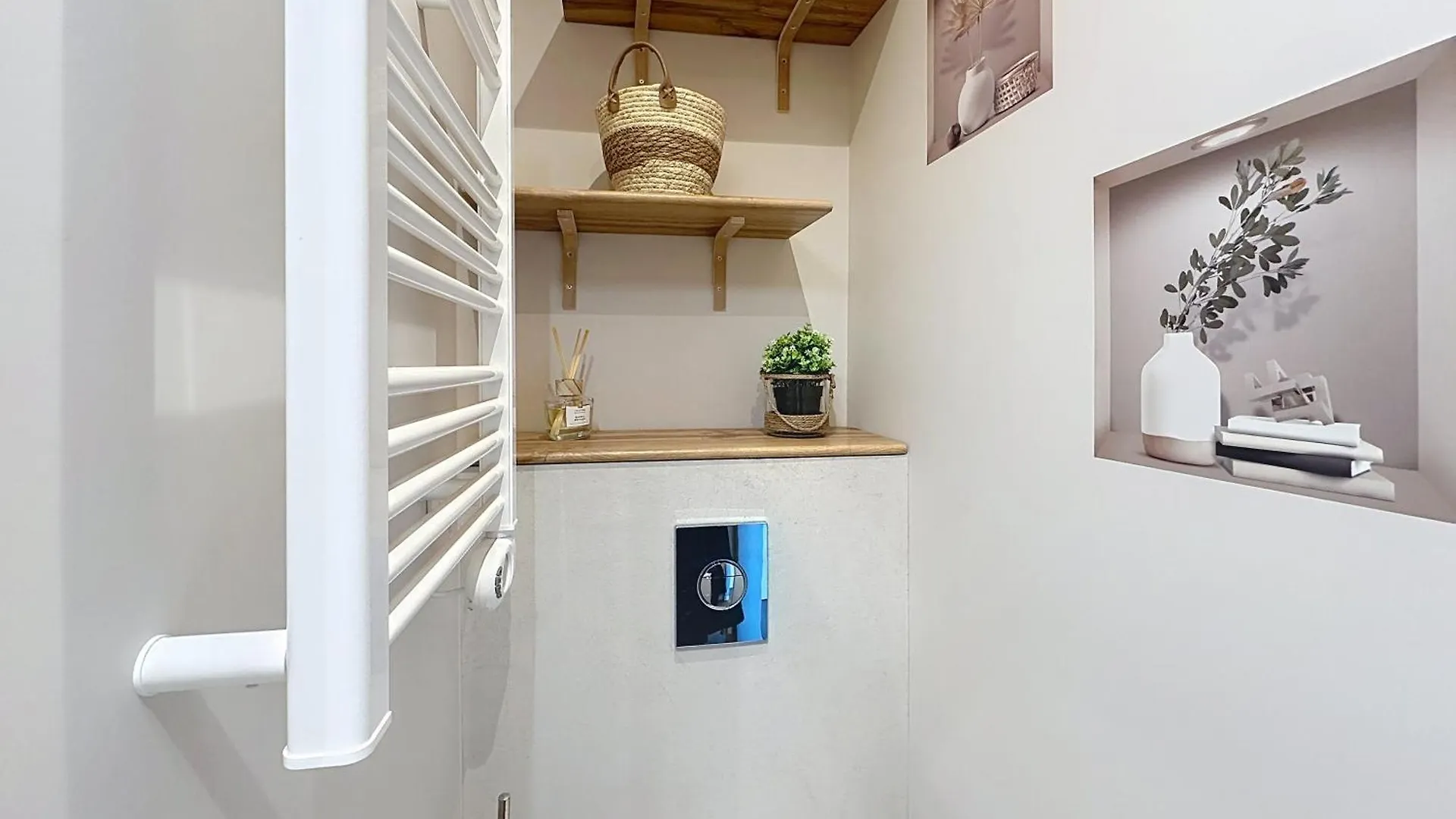 Cozy Studio With Garden And Parking In Cannes